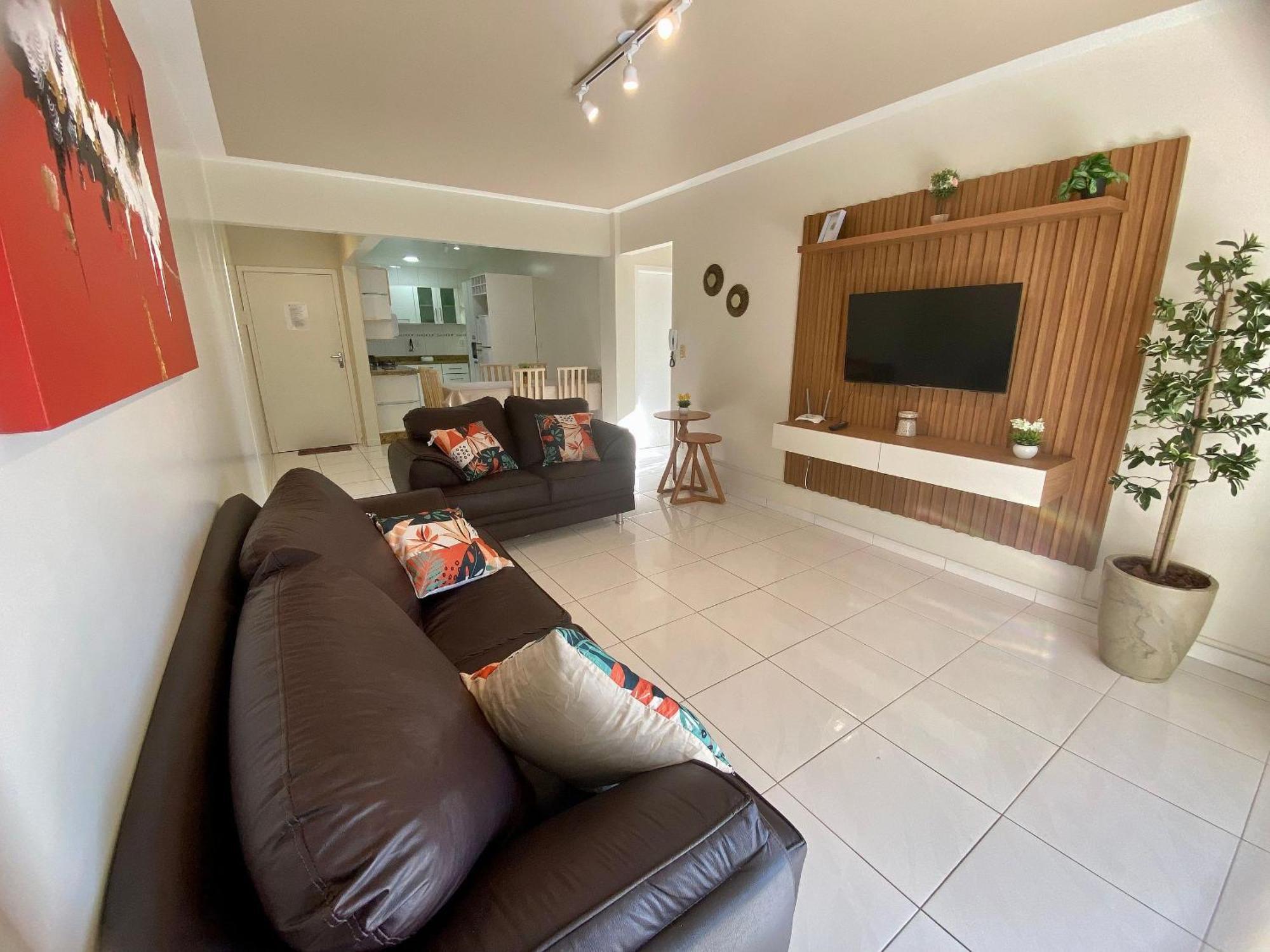 Apartamento Ed. Solar De *