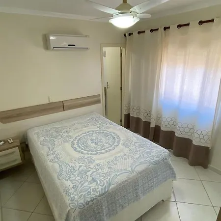 Ed. Solar De Bombinhas Apartment Exterior photo